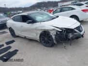 ✅ 2019 Nissan Maxima Platinum • VIN: 1N4AA6AV4KC373824 • Lot: 41657574. Wystawiony na IAAI z przebiegiem 68 995 mil. Bezpłatny archiwum sprzedaży aukcyjnych z USA i szczegółowy raport historii pojazdu na DreamBid. Zdjęcie 1.