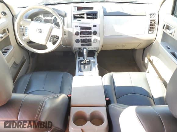 ✅ 2010 Mercury Mariner • VIN: 4M2CN9B70AKJ09653 • Lot: 43219875. Listed on Copart with 163,635 mi. Free auction sales archive from the USA and detailed vehicle history report at DreamBid. Image 8.