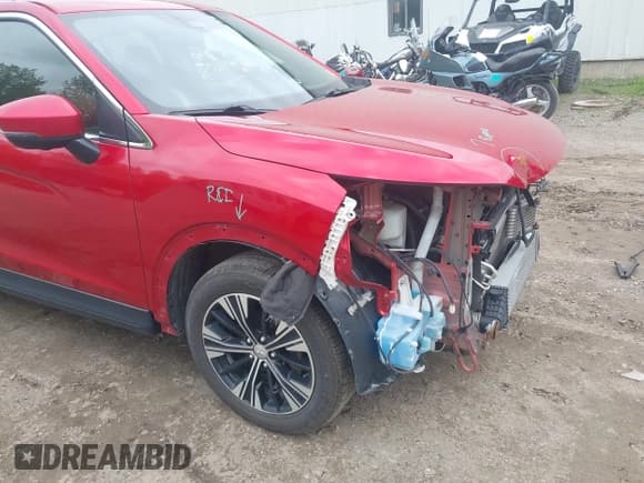✅ 2022 Mitsubishi Eclipse Cross SE • VIN: JA4ATWAA8NZ000931 • Lot: 42278344. Wystawiony na IAAI z przebiegiem 90 883 mil. Bezpłatny archiwum sprzedaży aukcyjnych z USA i szczegółowy raport historii pojazdu na DreamBid. Zdjęcie 22.