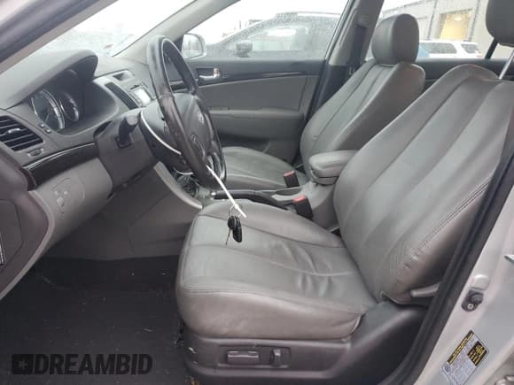 ✅ 2009 Hyundai Sonata Limited • VIN: 5NPEU46CX9H567349 • Лот: 85049364. Опубликован ранее на Copart с пробегом 61 137 миль. Бесплатный доступ к архиву аукционных продаж из США и подробный отчёт об истории автомобиля на DreamBid. Изображение 7.