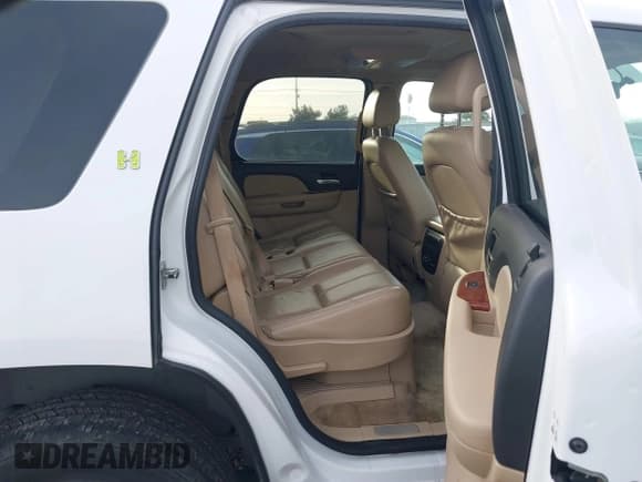 ✅ 2008 Chevrolet Tahoe • VIN: 1GNFK13548R211914 • Lot: 43746017. Listed on IAAI with 145,099 mi. Free auction sales archive from the USA and detailed vehicle history report at DreamBid. Image 8.