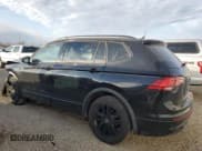✅ 2022 Volkswagen Tiguan SE R-Line Black • VIN: 3VV8B7AX4NM011655 • Lot: 93042835. Wystawiony na Copart z przebiegiem 32 455 mil. Bezpłatny archiwum sprzedaży aukcyjnych z USA i szczegółowy raport historii pojazdu na DreamBid. Zdjęcie 2.