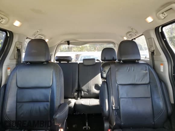 ✅ 2015 Toyota Sienna SE • VIN: 5TDXK3DC9FS648666 • Lot: 92386635. Listed on Copart with 188,273 mi. Free auction sales archive from the USA and detailed vehicle history report at DreamBid. Image 10.