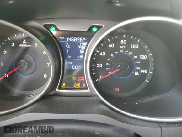 ✅ 2016 Hyundai Veloster • VIN: KMHTC6AD0GU299870 • Lot: 70583364. Wystawiony na Copart z przebiegiem 146 896 mil. Bezpłatny archiwum sprzedaży aukcyjnych z USA i szczegółowy raport historii pojazdu na DreamBid. Zdjęcie 9.