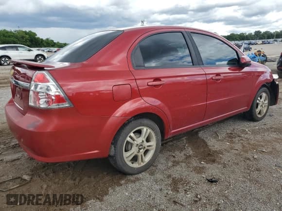 ✅ 2011 Chevrolet Aveo 2LT • VIN: KL1TG5DE5BB120676 • Lot: 55781815. Wystawiony na Copart z przebiegiem Nie podano. Bezpłatny archiwum sprzedaży aukcyjnych z USA i szczegółowy raport historii pojazdu na DreamBid. Zdjęcie 3.