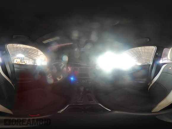 ✅ 2013 Dodge Charger SE • VIN: 2C3CDXBG1DH628305 • Lot: 82633525. Wystawiony na Copart z przebiegiem 177 611 mil. Bezpłatny archiwum sprzedaży aukcyjnych z USA i szczegółowy raport historii pojazdu na DreamBid. Zdjęcie 14.