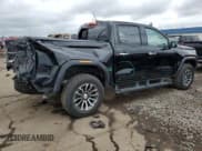 ✅ 2024 GMC Canyon 4WD Denali • VIN: 1GTP6FEK7R1306159 • Lot: 58431815. Wystawiony na Copart z przebiegiem 6 853 mil. Bezpłatny archiwum sprzedaży aukcyjnych z USA i szczegółowy raport historii pojazdu na DreamBid. Zdjęcie 3.