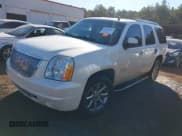 ✅ 2013 GMC Yukon Denali • VIN: 1GKS1EEF0DR319775 • Лот: 43664458. Опубликован ранее на IAAI с пробегом 180 640 миль. Бесплатный доступ к архиву аукционных продаж из США и подробный отчёт об истории автомобиля на DreamBid. Изображение 2.