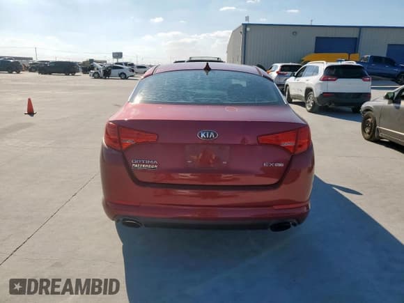 ✅ 2013 Kia Optima EX • VIN: 5XXGN4A76DG148077 • Lot: 84226205. Wystawiony na Copart z przebiegiem 196 790 mil. Bezpłatny archiwum sprzedaży aukcyjnych z USA i szczegółowy raport historii pojazdu na DreamBid. Zdjęcie 6.