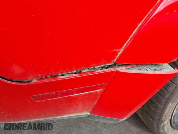 ✅ 2021 Dodge Challenger R/T Scat Pack • VIN: 2C3CDZFJ2MH537612 • Lot: 42271409. Wystawiony na IAAI z przebiegiem 77 118 mil. Bezpłatny archiwum sprzedaży aukcyjnych z USA i szczegółowy raport historii pojazdu na DreamBid. Zdjęcie 6.