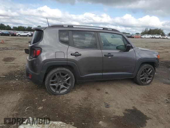 ✅ 2021 Jeep Renegade Latitude • VIN: ZACNJCBB9MPM48950 • Lot: 71739315. Listed on Copart with 44,759 mi. Free auction sales archive from the USA and detailed vehicle history report at DreamBid. Image 3.