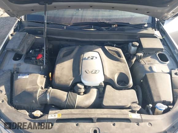 2012 Hyundai Genesis 4.6L with VIN KMHGC4DF5CU207343, listed as a IAAI auction lot 43236334 with 77,533 mi miles and . Bid and sale history available at DreamBid. Image 10.