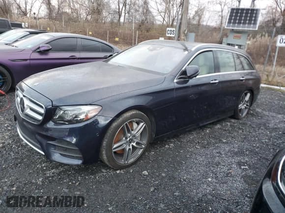 ✅ 2019 Mercedes-Benz E 450 • VIN: WDDZH6JB1KA556677 • Lot: 50167595. Wystawiony na Copart z przebiegiem Nie podano. Bezpłatny archiwum sprzedaży aukcyjnych z USA i szczegółowy raport historii pojazdu na DreamBid. Zdjęcie 1.