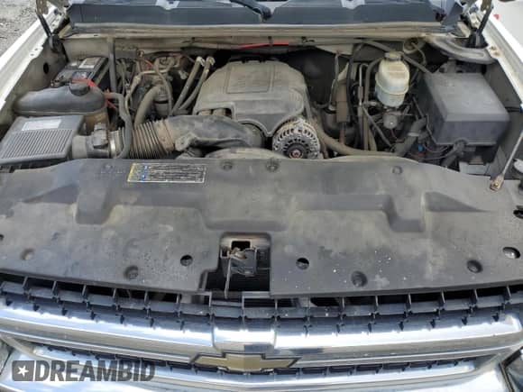 2009 Chevrolet Silverado 3500HD WT с VIN 1GBJC74K39E135526, выставлен на аукционе Copart как лот 55476145 с пробегом 231 642 миль миль и Чистый • Clean title. История ставок и продаж доступна на DreamBid. Изображение 11.