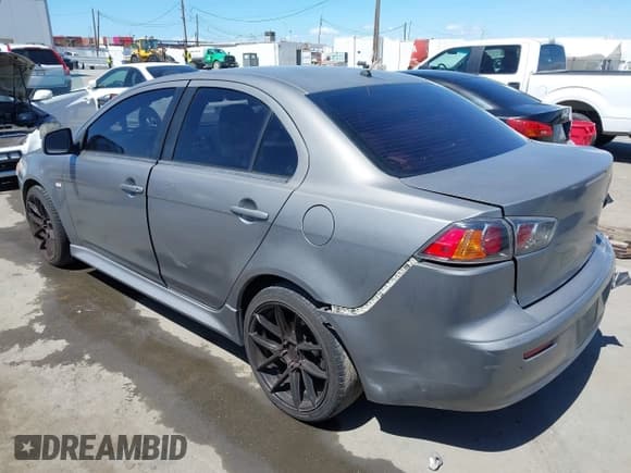 ✅ 2012 Mitsubishi Lancer ES • VIN: JA32U2FU9CU016230 • Lot: 41952935. Listed on IAAI with 154,251 mi. Free auction sales archive from the USA and detailed vehicle history report at DreamBid. Image 3.