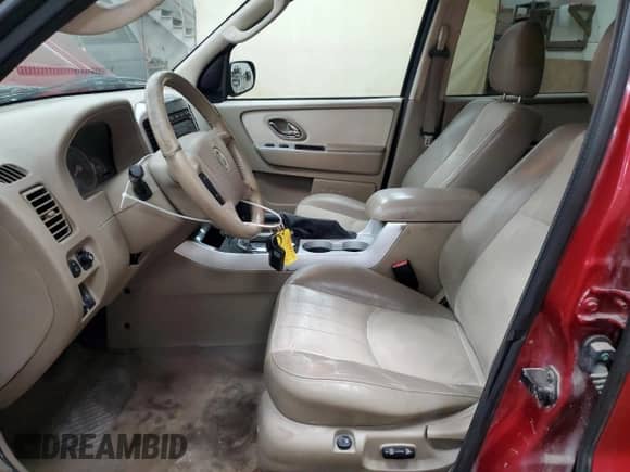 2007 Mercury Mariner Premier с VIN 4M2CU97167KJ15781, выставлен на аукционе Copart как лот 68884905 с пробегом 136 498 миль миль и Чистый • Clean title. История ставок и продаж доступна на DreamBid. Изображение 7.