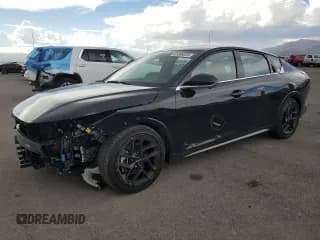 ✅ 2025 Kia K4 GT-Line Turbo • VIN: 3KPFW4DC3SE190598 • Lot: 81898035. Wystawiony na Copart z przebiegiem 2 932 mil. Bezpłatny archiwum sprzedaży aukcyjnych z USA i szczegółowy raport historii pojazdu na DreamBid. Zdjęcie 1.