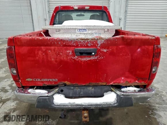 ✅ 2008 Chevrolet Colorado Work Truck • VIN: 1GCCS14E088175526 • Lot: 95803755. Wystawiony na Copart z przebiegiem Nie podano. Bezpłatny archiwum sprzedaży aukcyjnych z USA i szczegółowy raport historii pojazdu na DreamBid. Zdjęcie 6.