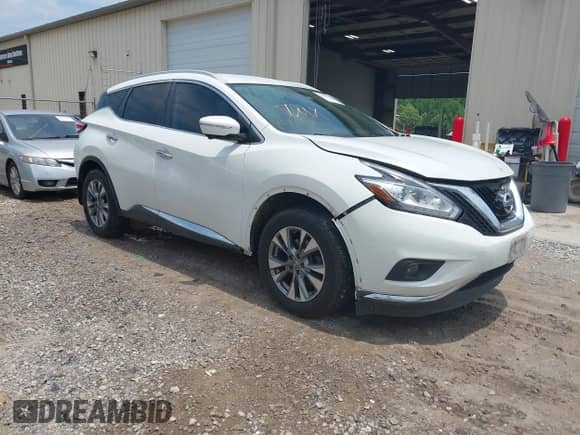 2015 Nissan Murano Platinum with VIN 5N1AZ2MG6FN258074, listed as a IAAI auction lot 42478398 with 219,761 mi miles and . Bid and sale history available at DreamBid. Image 1.