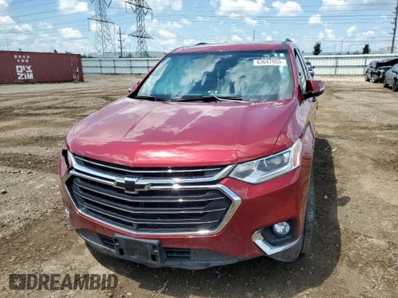 ✅ 2021 Chevrolet Traverse LT • VIN: 1GNERHKW7MJ176692 • Lot: 63647955. Wystawiony na Copart z przebiegiem 93 465 mil. Bezpłatny archiwum sprzedaży aukcyjnych z USA i szczegółowy raport historii pojazdu na DreamBid. Zdjęcie 5.