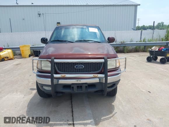 ✅ 2001 Ford F-150 XL • VIN: 2FTRX18LX1CA11153 • Lot: 42714557. Listed on IAAI with Not provided. Free auction sales archive from the USA and detailed vehicle history report at DreamBid. Image 6.