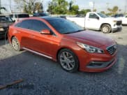 ✅ 2015 Hyundai Sonata Sport • VIN: 5NPE34AB9FH141584 • Lot: 60423015. Wystawiony na Copart z przebiegiem 73 307 mil. Bezpłatny archiwum sprzedaży aukcyjnych z USA i szczegółowy raport historii pojazdu na DreamBid. Zdjęcie 4.