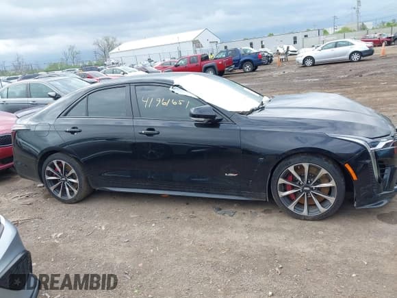 ✅ 2023 Cadillac CT4-V Blackwing • VIN: 1G6DL5RP9P0410802 • Lot: 42038982. Listed on IAAI with 21,257 mi. Free auction sales archive from the USA and detailed vehicle history report at DreamBid. Image 13.
