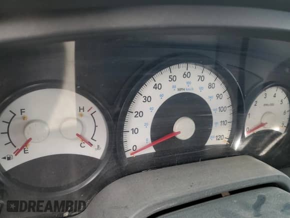 2007 Dodge Dakota ST with VIN 1D7HW28K27S250766, listed as a Copart auction lot 82396164 with Not provided miles and Salvage title. Bid and sale history available at DreamBid. Image 9.