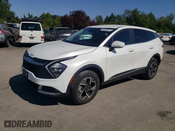 ✅ 2023 Kia Sportage LX • VIN: KNDPUCAF0P7098195 • Lot: 64895235. Wystawiony na Copart z przebiegiem 36 028 mil. Bezpłatny archiwum sprzedaży aukcyjnych z USA i szczegółowy raport historii pojazdu na DreamBid. Zdjęcie 1.