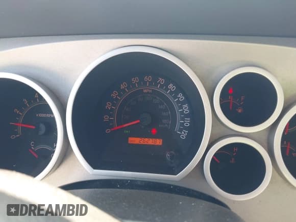 ✅ 2007 Toyota Tundra SR5 • VIN: 5TBBT54167S452065 • Lot: 42573267. Listed on IAAI with 262,787 mi. Free auction sales archive from the USA and detailed vehicle history report at DreamBid. Image 15.