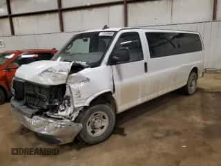 2017 Chevrolet Express Passenger LT с VIN 1GAZGPFG7H1156132, выставлен на аукционе Copart как лот 43630665 с пробегом 143 511 миль миль и Чистый • Clean title. История ставок и продаж доступна на DreamBid. Изображение 1.