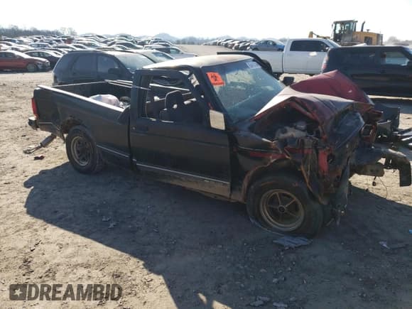 ✅ 1993 Chevrolet S-10 X96 • VIN: 1GCCS14R1P0187748 • Лот: 86445524. Опубликован ранее на Copart с пробегом 211 944 миль. Бесплатный доступ к архиву аукционных продаж из США и подробный отчёт об истории автомобиля на DreamBid. Изображение 4.