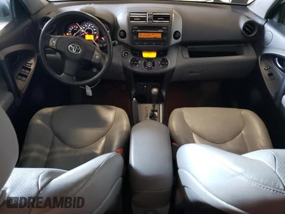 ✅ 2012 Toyota RAV4 Limited • VIN: 2T3DK4DV9CW068810 • Лот: 71252825. Опубликован ранее на Copart с пробегом 229 120 миль. Бесплатный доступ к архиву аукционных продаж из США и подробный отчёт об истории автомобиля на DreamBid. Изображение 8.