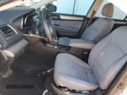 ✅ 2018 Subaru Outback Premium • VIN: 4S4BSACCXJ3318752 • Лот: 90736715. Опубликован ранее на Copart с пробегом 161 051 миль. Бесплатный доступ к архиву аукционных продаж из США и подробный отчёт об истории автомобиля на DreamBid. Изображение 7.