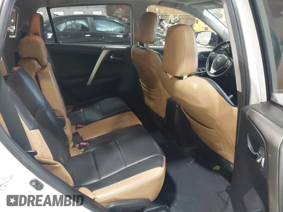 ✅ 2018 Toyota RAV4 XLE • VIN: JTMRFREV3JJ219691 • Лот: 43612972. Опубликован ранее на IAAI с пробегом 94 682 миль. Бесплатный доступ к архиву аукционных продаж из США и подробный отчёт об истории автомобиля на DreamBid. Изображение 8.