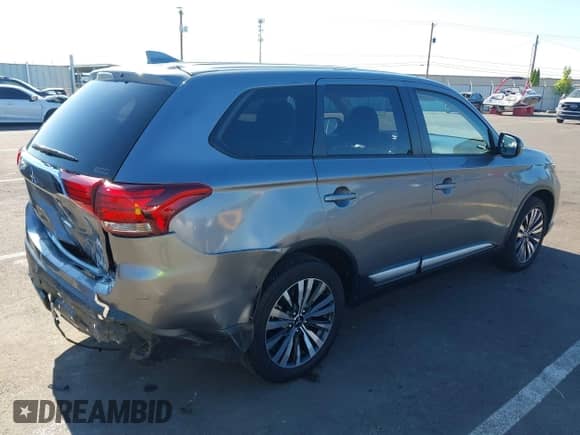 2019 Mitsubishi Outlander ES с VIN JA4AZ3A35KJ002287, выставлен на аукционе IAAI как лот 42815580 с пробегом 43 637 миль миль и . История ставок и продаж доступна на DreamBid. Изображение 4.