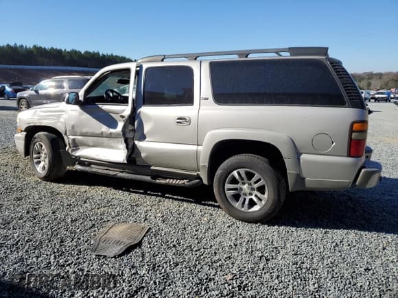 ✅ 2005 Chevrolet Suburban LT • VIN: 3GNFK16Z45G247581 • Лот: 83992054. Опубликован ранее на Copart с пробегом 315 708 миль. Бесплатный доступ к архиву аукционных продаж из США и подробный отчёт об истории автомобиля на DreamBid. Изображение 2.