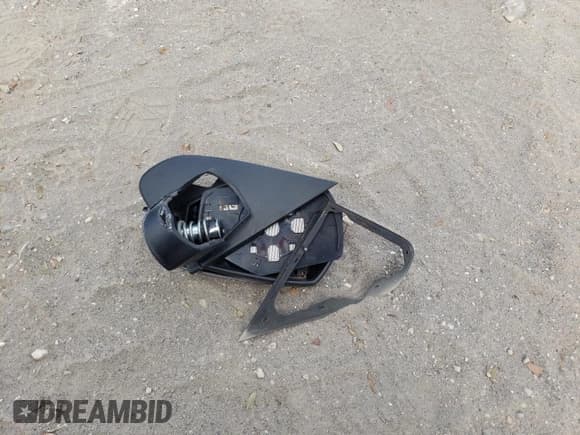 ✅ 2018 Chevrolet Silverado 1500 LS • VIN: 1GCRCNEC2JZ104856 • Лот: 76665024. Опубликован ранее на Copart с пробегом 26 430 миль. Бесплатный доступ к архиву аукционных продаж из США и подробный отчёт об истории автомобиля на DreamBid. Изображение 14.