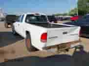 2004 Dodge Dakota Sport z VIN 1D7GL32K84S615322, wystawiony jako IAAI lot #42655462 z przebiegiem 187 209 mil mil oraz . Historia ofert i sprzedaży dostępna na DreamBid. Obrazek 3.