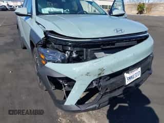 2024 Hyundai Kona SEL with VIN KM8HB3AB3RU117751, listed as a IAAI auction lot 41586130 with 1,335 mi miles and . Bid and sale history available at DreamBid. Image 6.