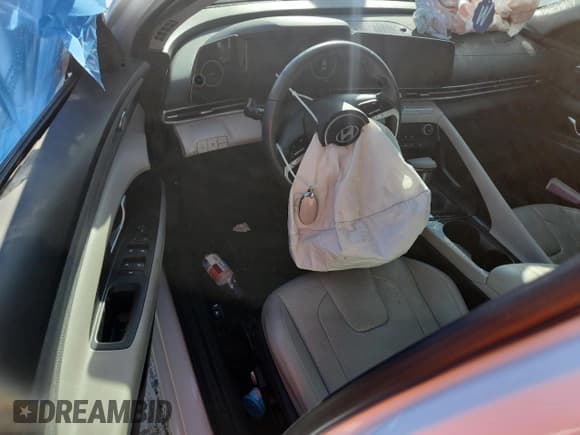 ✅ 2025 Hyundai Elantra Limited • VIN: KMHLP4DG1SU894962 • Лот: 86849625. Опубликован ранее на Copart с пробегом 16 453 миль. Бесплатный доступ к архиву аукционных продаж из США и подробный отчёт об истории автомобиля на DreamBid. Изображение 8.