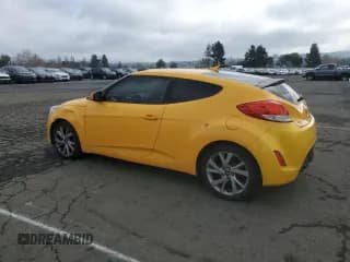 ✅ 2016 Hyundai Veloster • VIN: KMHTC6AD9GU271131 • Lot: 85821554. Wystawiony na Copart z przebiegiem 193 813 mil. Bezpłatny archiwum sprzedaży aukcyjnych z USA i szczegółowy raport historii pojazdu na DreamBid. Zdjęcie 2.