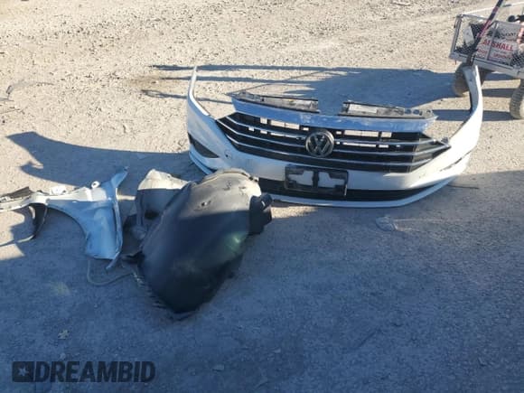 ✅ 2019 Volkswagen Jetta S • VIN: 3VWC57BU2KM153712 • Лот: 90866175. Опубликован ранее на Copart с пробегом 53 693 миль. Бесплатный доступ к архиву аукционных продаж из США и подробный отчёт об истории автомобиля на DreamBid. Изображение 12.