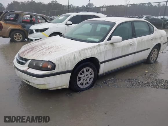 ✅ 2002 Chevrolet Impala • VIN: 2G1WF52E529154963 • Lot: 43849691. Listed on IAAI with 227,462 mi. Free auction sales archive from the USA and detailed vehicle history report at DreamBid. Image 2.