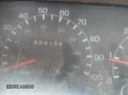 ✅ 1999 Ford F-250 XL • VIN: 1FTNX21LXXED81780 • Lot: 42375831. Listed on IAAI with 329,189 mi. Free auction sales archive from the USA and detailed vehicle history report at DreamBid. Image 15.