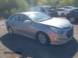 ✅ 2012 Hyundai Sonata Hybrid • VIN: KMHEC4A45CA042065 • Lot: 43315712. Listed on IAAI with 131,398 mi. Free auction sales archive from the USA and detailed vehicle history report at DreamBid. Image 1.