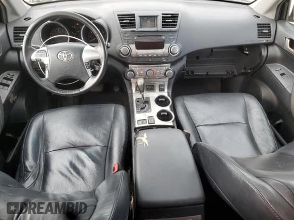 ✅ 2012 Toyota Highlander SE • VIN: 5TDBK3EH5CS102561 • Lot: 85401865. Listed on Copart with 188,763 mi. Free auction sales archive from the USA and detailed vehicle history report at DreamBid. Image 8.