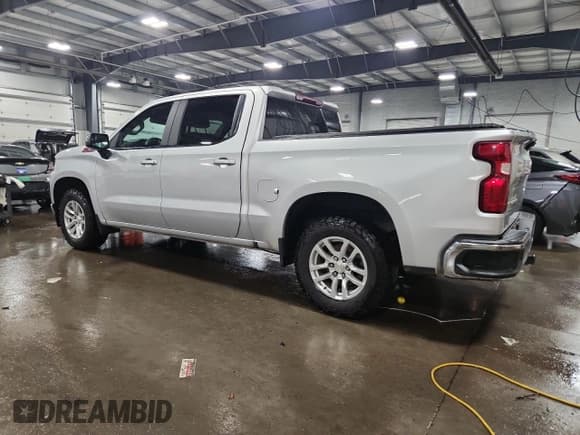 ✅ 2021 Chevrolet Silverado 1500 LT • VIN: 3GCUYDED6MG156316 • Лот: 67297245. Опубликован ранее на Copart с пробегом 126 179 миль. Бесплатный доступ к архиву аукционных продаж из США и подробный отчёт об истории автомобиля на DreamBid. Изображение 2.