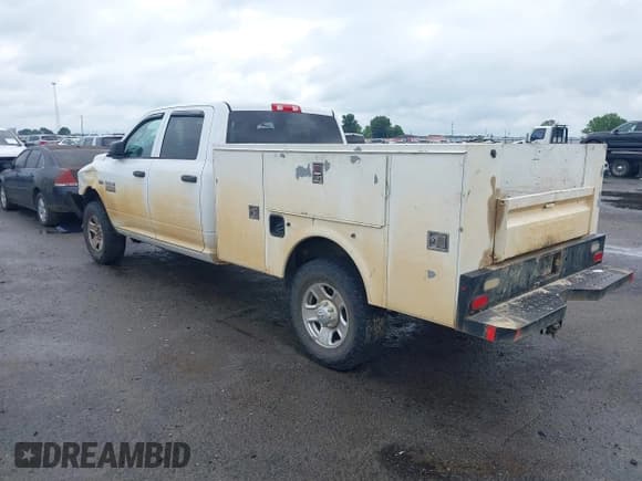 ✅ 2016 Ram 2500 Tradesman • VIN: 3C7WR5HT1GG183137 • Lot: 42399613. Wystawiony na IAAI z przebiegiem 97 975 mil. Bezpłatny archiwum sprzedaży aukcyjnych z USA i szczegółowy raport historii pojazdu na DreamBid. Zdjęcie 3.