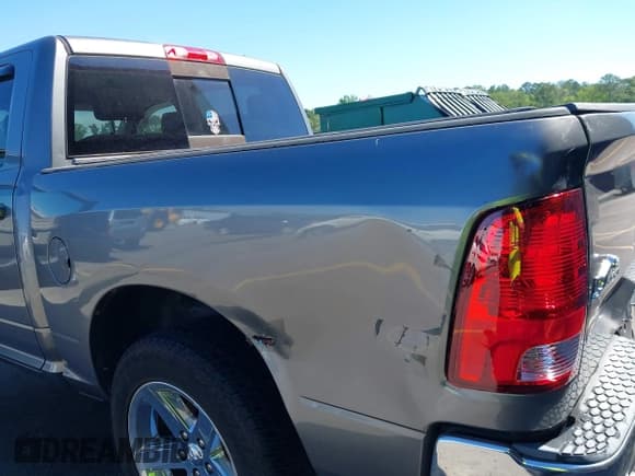 ✅ 2010 Dodge 1500 SLT • VIN: 1D7RB1CT2AS144707 • Lot: 42330344. Wystawiony na IAAI z przebiegiem 238 672 mil. Bezpłatny archiwum sprzedaży aukcyjnych z USA i szczegółowy raport historii pojazdu na DreamBid. Zdjęcie 6.